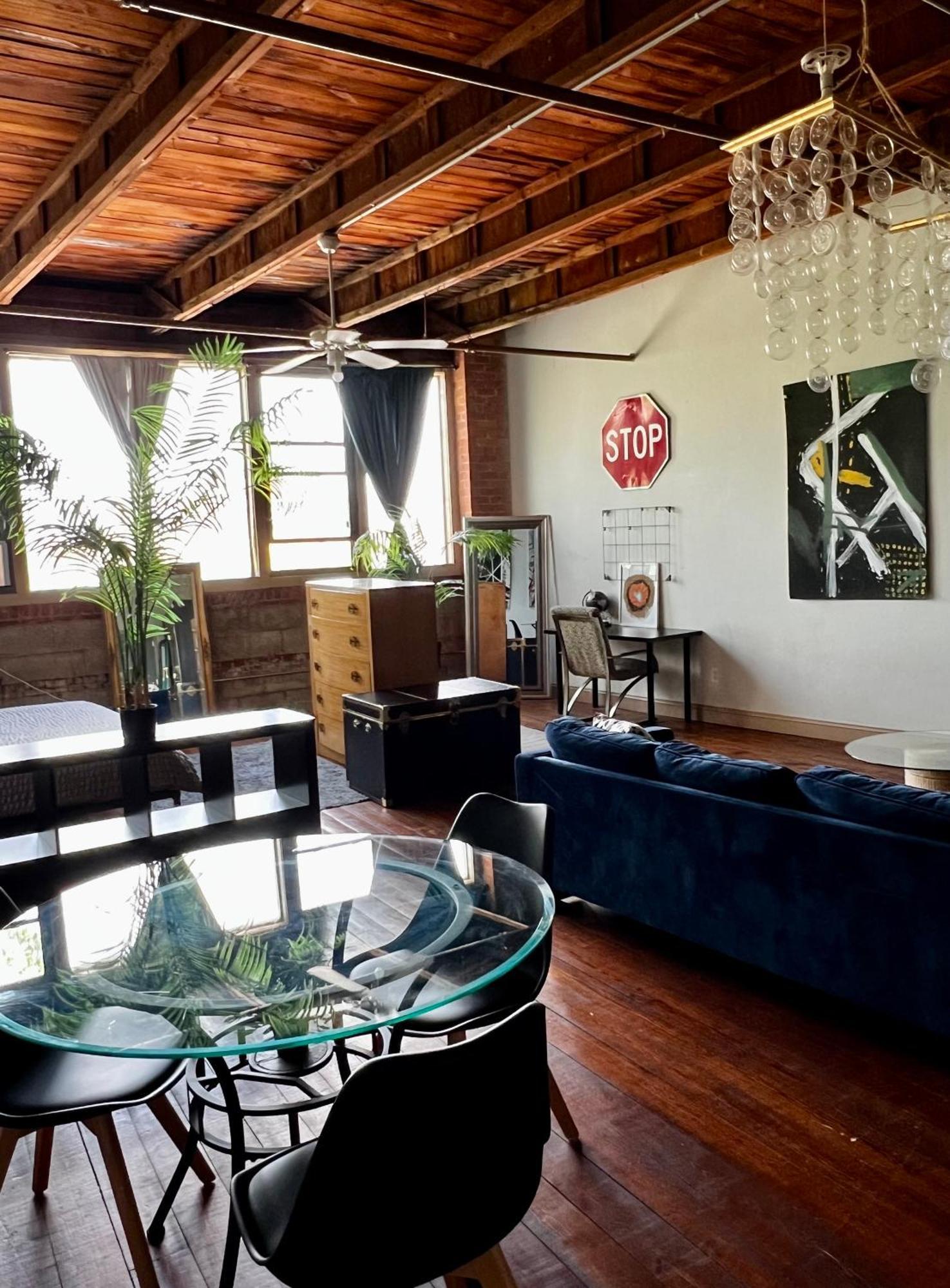 420 Friendly Skyline View Downtown Loft Free Parking Apartment ดีทรอยต์ ภายนอก รูปภาพ